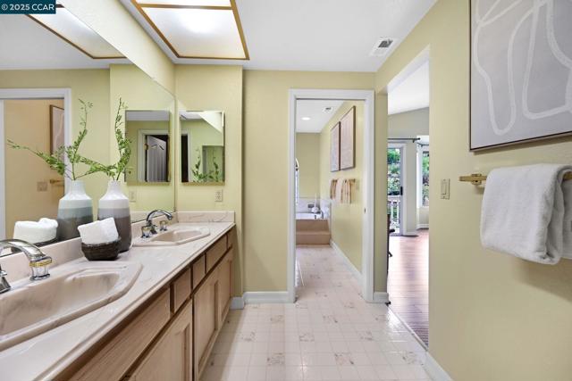 2120 Goldenrod Lane, San Ramon CA: https://media.crmls.org/mediaz/79497c75-6c92-4f00-b208-90bda526ca1d.jpg