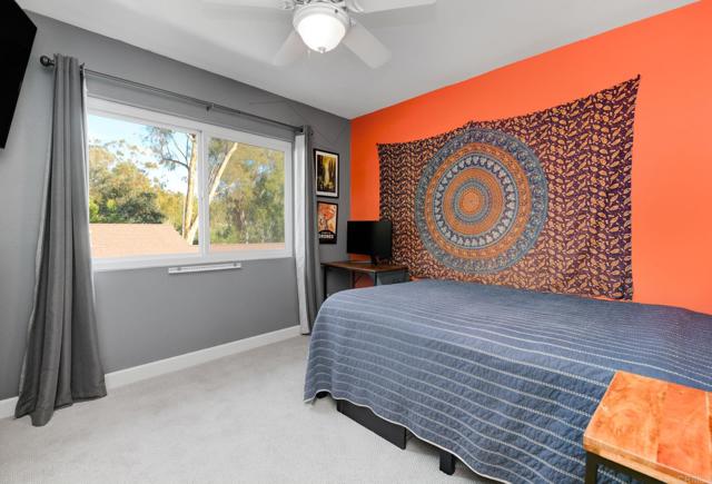 Detail Gallery Image 25 of 30 For 9947 Mesa Madera Dr, San Diego,  CA 92131 - 4 Beds | 3 Baths