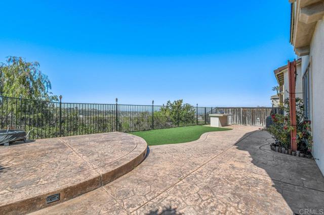 Detail Gallery Image 33 of 38 For 418 Corte Calypso, Chula Vista,  CA 91914 - 4 Beds | 2/1 Baths