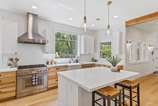 4200 Glenwood Drive, Scotts Valley CA: https://media.crmls.org/mediaz/794ac2d0-27b7-454a-b19a-7753504f9568.jpg