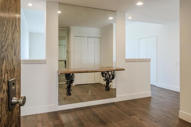 50 Mounds Road, San Mateo CA: https://media.crmls.org/mediaz/794b0bbd-e26c-429e-801e-7f730edb6718.jpg