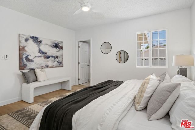 3588 Helms Avenue, Culver City CA: https://media.crmls.org/mediaz/794b6645-05ea-4dc5-bbc7-7af6341313d0.jpg