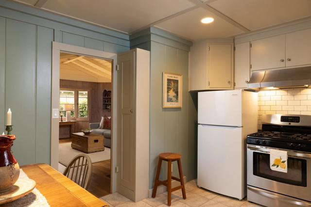 0 Lincoln 3 NE of 12th Avenue, Carmel CA: https://media.crmls.org/mediaz/794c8181-dc69-45d0-86c7-58681e303196.jpg