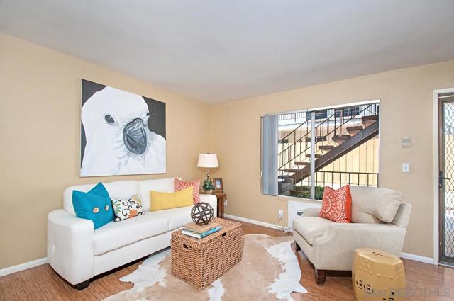 3762 Arnold Ave, San Diego CA: https://media.crmls.org/mediaz/794ddeda-5a4a-44fb-b1cd-c55ffd39f21a.jpg
