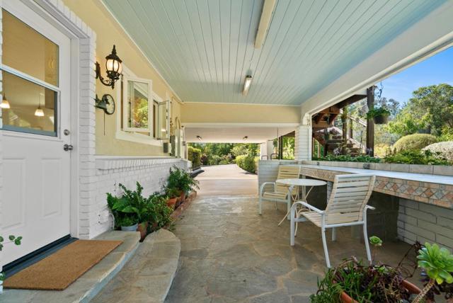 7919 Empire Grade, Santa Cruz CA: https://media.crmls.org/mediaz/794e7a3e-4fc2-433b-8101-b45062a1fded.jpg