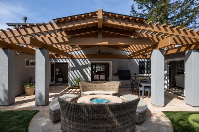 Image 32 of 34 For 390 San Domingo Way