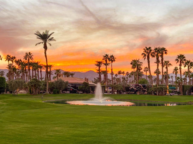 80394 Avenue 48, Indio CA: https://media.crmls.org/mediaz/794f9665-0868-49e7-a060-e28ccd369f9e.jpg