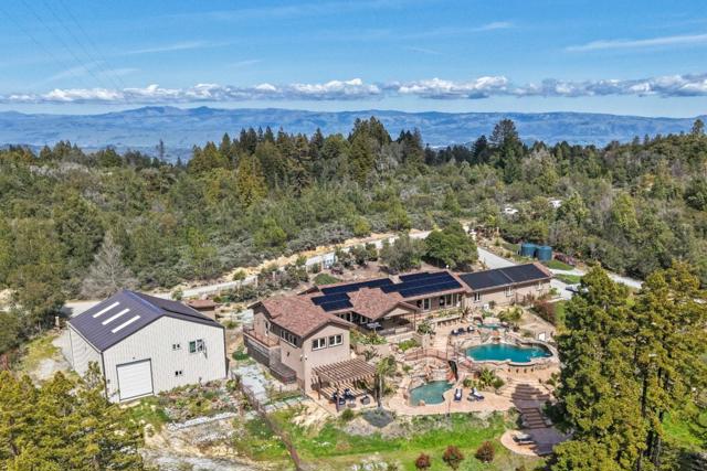1061 Summit Road, Watsonville CA: https://media.crmls.org/mediaz/795079b8-e1c6-4405-8d4f-38e09927f01c.jpg