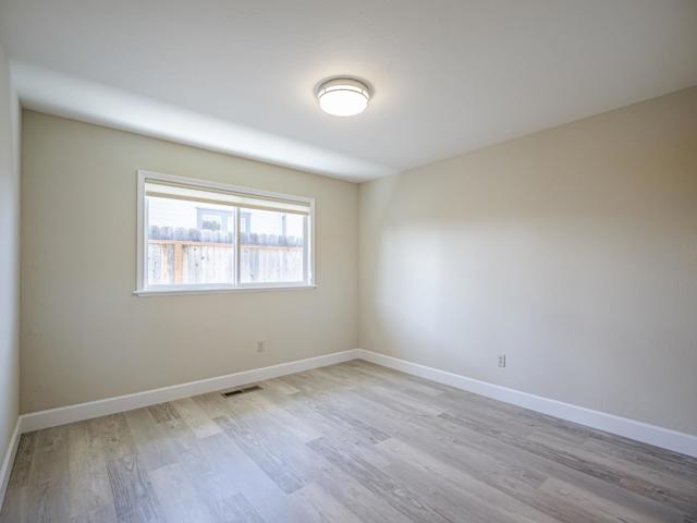 1221 Broadway, Santa Cruz CA: https://media.crmls.org/mediaz/7950be9f-cd5d-4d0d-9a8a-ff6a1b5a366b.jpg