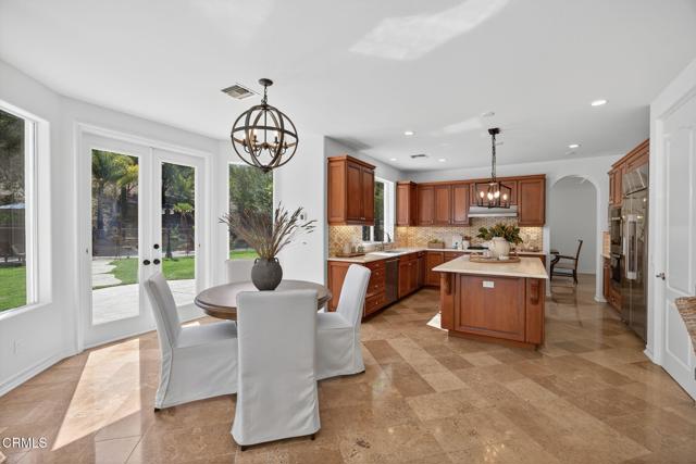 1708 Via Aracena, Camarillo CA: https://media.crmls.org/mediaz/7950fd27-8ac0-4e30-a48a-a30cac465f72.jpg