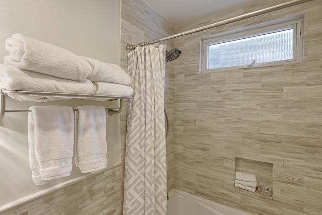 Detail Gallery Image 32 of 63 For 1300 9th St, Coronado,  CA 92118 - 3 Beds | 2 Baths