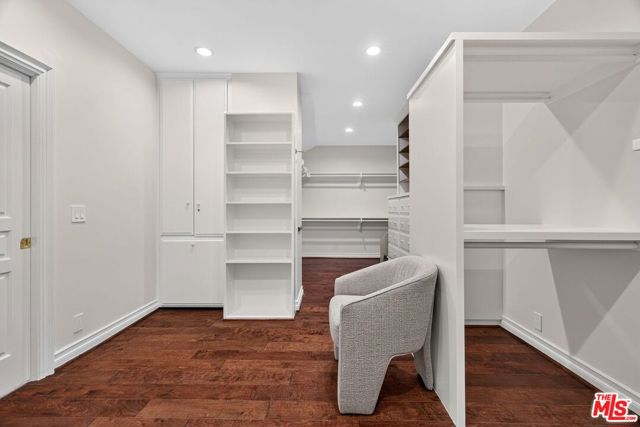 4 Bed Home for Sale in Los Angeles, California