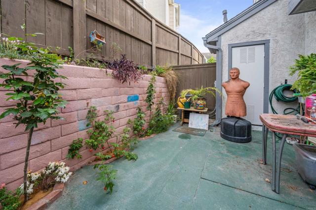 Home for Sale in Spring Valley