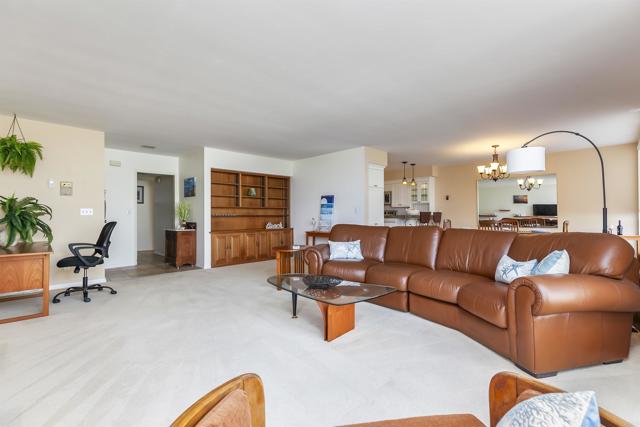 Detail Gallery Image 10 of 32 For 2915 Lawrence St. #8,  San Diego,  CA 92106 - 2 Beds | 2 Baths