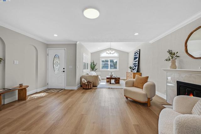 44840 Camellia Dr, Fremont CA: https://media.crmls.org/mediaz/7955b088-f53b-483d-82aa-cfbd0ea958b1.jpg