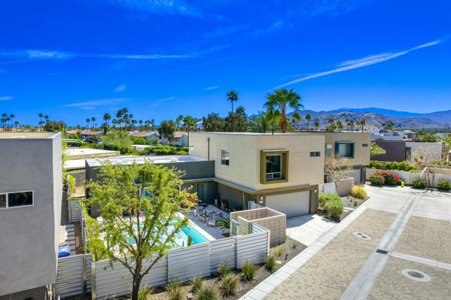 428 Chelsea Drive, Palm Springs CA: https://media.crmls.org/mediaz/7956acac-4881-4a60-88b3-329a28244942.jpg