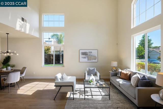 4107 Wheat Ct, Tracy CA: https://media.crmls.org/mediaz/79575091-e5b1-4dd2-a497-2b7a19b2ed8d.jpg