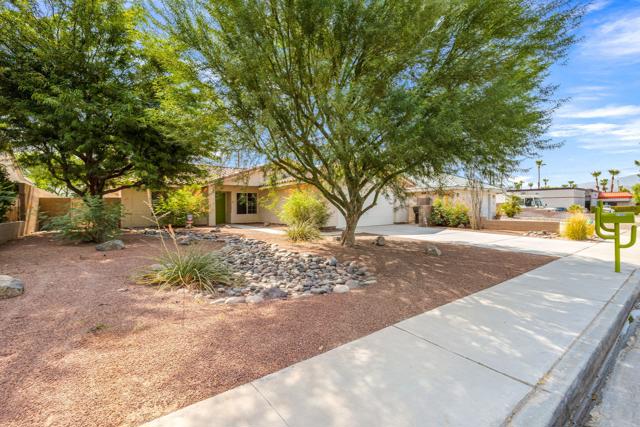 Image 5 of 25 For 31860 Neuma Drive
