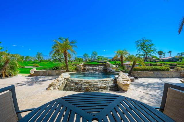 400 Tomahawk Drive, Palm Desert CA: https://media.crmls.org/mediaz/79585c6e-6134-4a73-b9bf-384a2d22307a.jpg