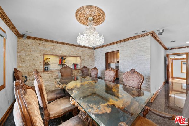 8058 Fulton Avenue photo 11