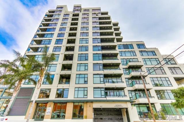475 Redwood St, San Diego CA: https://media.crmls.org/mediaz/7958d432-f660-4c05-823b-39443e17e6ee.jpg