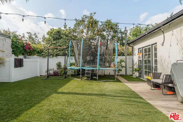12322 Sylvan Street, North Hollywood CA: https://media.crmls.org/mediaz/795b9e06-1ba6-4185-a48c-18d7da024388.jpg