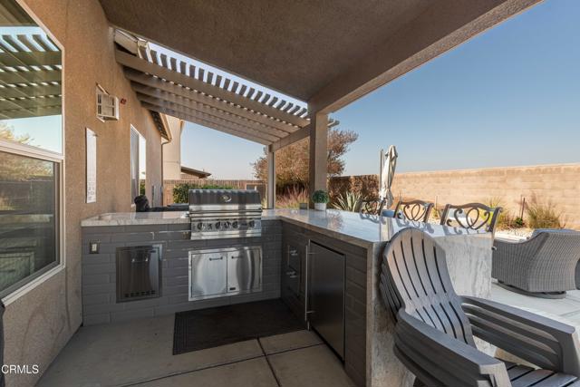 Detail Gallery Image 11 of 63 For 14508 Plumeria Ct, Bakersfield,  CA 93314 - 5 Beds | 0 Baths
