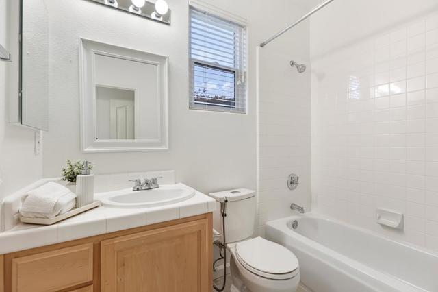 5849 Gleneagles Circle, San Jose CA: https://media.crmls.org/mediaz/795d33b7-df10-4011-897a-6c73874a0509.jpg