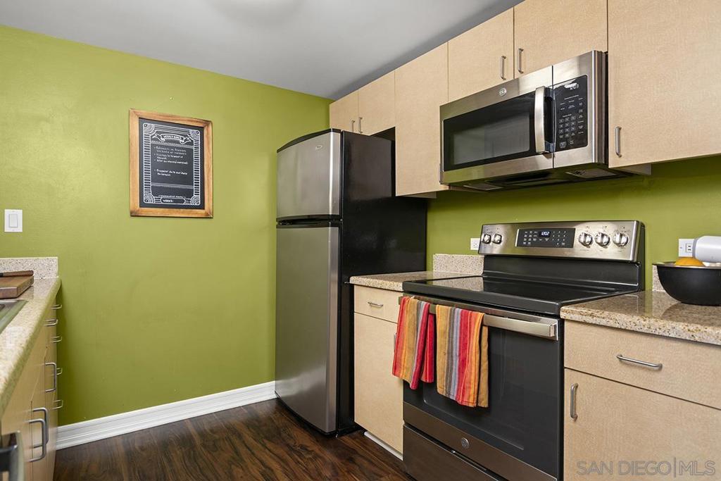 425 Beech Street - photo 10