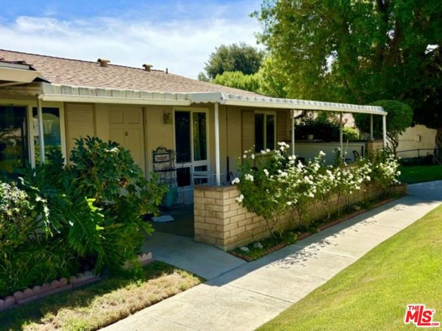 2 Bed Home for Sale in Newhall, California