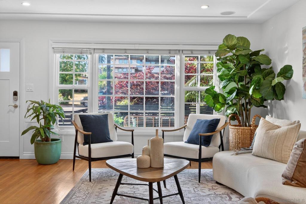 1335 Loring Street - photo 4