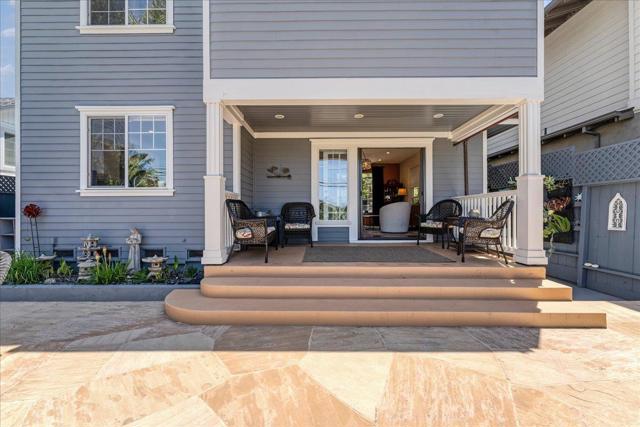 410 Monterey, Capitola CA: https://media.crmls.org/mediaz/79602c74-452a-456e-bdcc-72dd9cd3022e.jpg