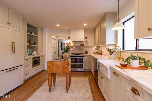 Detail Gallery Image 12 of 47 For 300 W Santa Ana St, Ojai,  CA 93023 - 5 Beds | 3/1 Baths