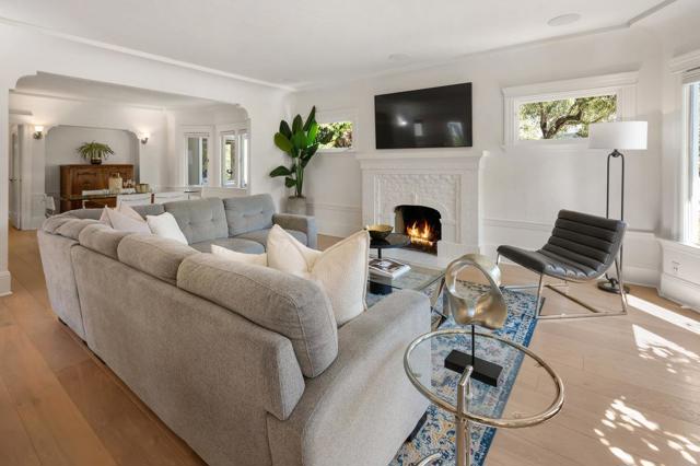 1308 Montero Avenue, Burlingame CA: https://media.crmls.org/mediaz/7962c243-be93-452f-82f8-ac2caab63d56.jpg