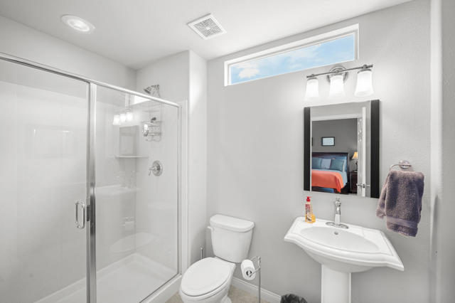 39743 Camino Templado, Indio CA: https://media.crmls.org/mediaz/79653ab4-7671-47c6-bfe8-ecfd9ef6607e.jpg