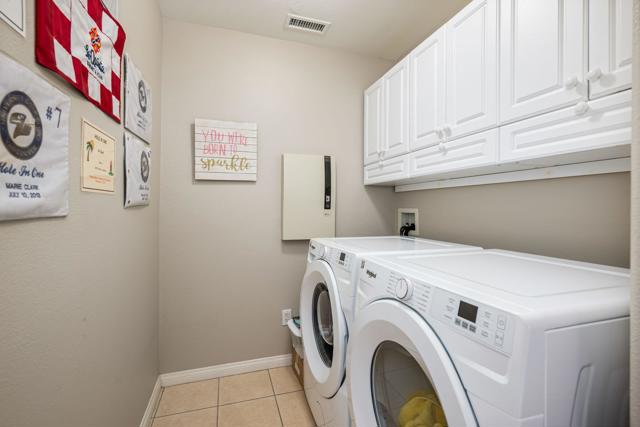 81297 Golden Barrel Way, La Quinta CA: https://media.crmls.org/mediaz/79665f06-f867-44e1-aed7-5181e6e6a009.jpg