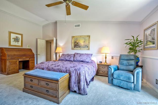 2183 Lundy Lake Dr, Escondido CA: https://media.crmls.org/mediaz/7968266e-a47c-4416-a5d3-df26f7dcf44b.jpg