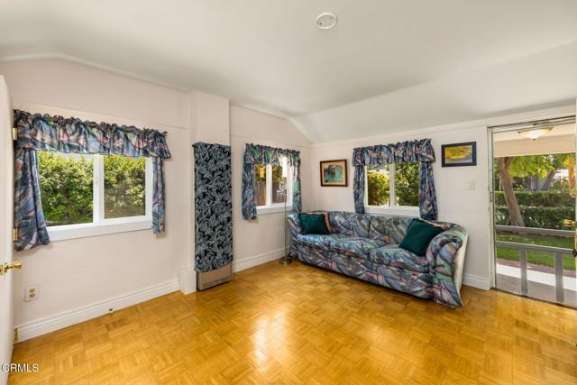 216 N Fulton Street, Ojai CA: https://media.crmls.org/mediaz/79684d29-2216-4632-83b8-38e13c3a19ef.jpg