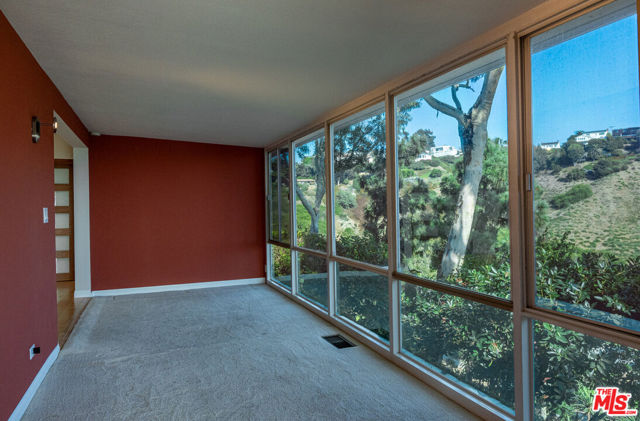 Drew Fenton | 24 Aloha Drive Pacific Palisades CA | MLS: 6916376