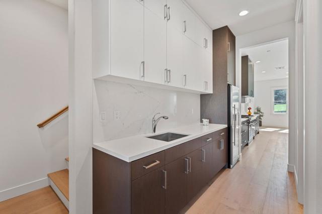 Image 12 of 65 For 8014 Kingbird Ct