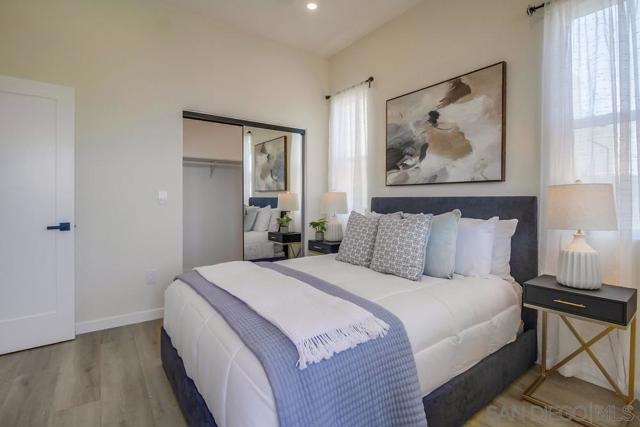 4607 Santa Cruz, San Diego CA: https://media.crmls.org/mediaz/796b4cb5-2375-4ee3-a34f-8f344fd2b2e5.jpg