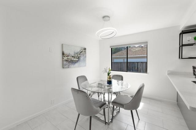 Image 30 of 84 For 10189 Byerly Court