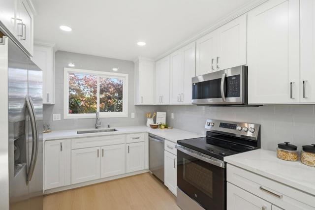 6988 Lancaster Road, Dublin CA: https://media.crmls.org/mediaz/796c07d1-db5a-4ac4-a497-76caa9a2317b.jpg