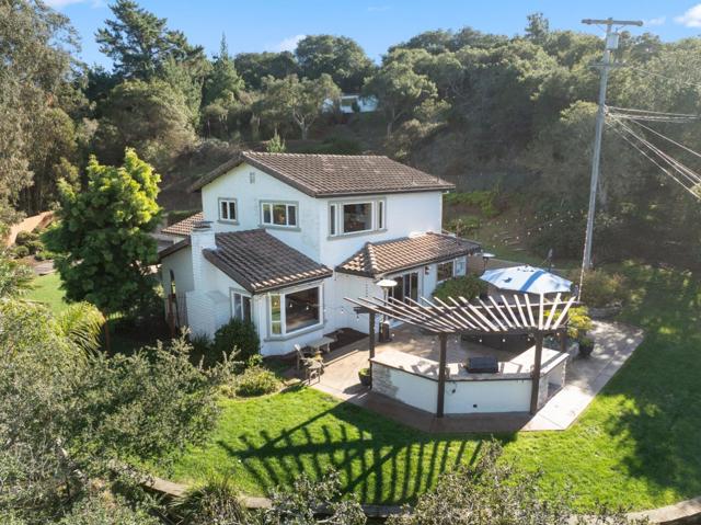 17920 Berta Canyon Road, Salinas CA: https://media.crmls.org/mediaz/796c2329-16bd-4f5f-a368-b52845de2d5a.jpg