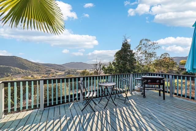 26086 Bear Valley Heights Road, Escondido CA: https://media.crmls.org/mediaz/796c7d0e-49d1-430f-a587-cc531ec9557c.jpg