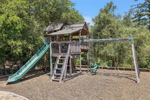 23583 Summit Road, Los Gatos CA: https://media.crmls.org/mediaz/796d11aa-7351-4be4-9acc-de3627656b35.jpg