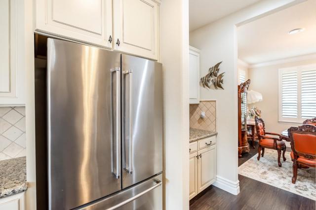 13145 Chamberlain Avenue, Marina CA: https://media.crmls.org/mediaz/796d69c5-7a3b-4edf-872e-e10119a9270f.jpg