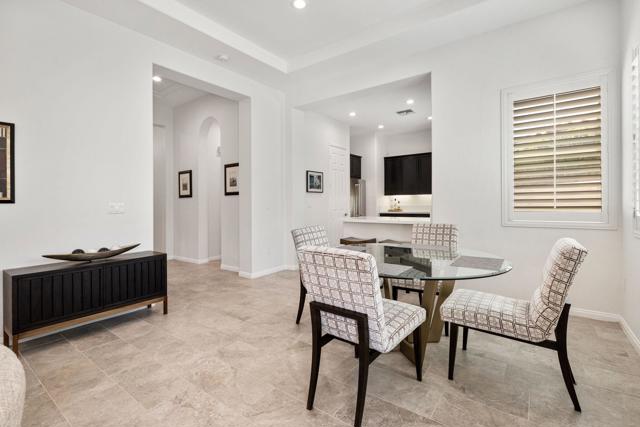 80813 Calle Azul, La Quinta CA: https://media.crmls.org/mediaz/796da871-55b1-4a56-ba4a-e0e23049f1ad.jpg