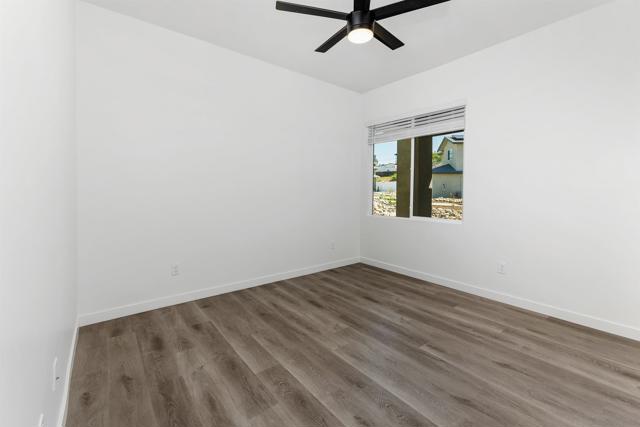 1609 Mauzy Way, El Cajon CA: https://media.crmls.org/mediaz/796e51e0-cd2d-4fa7-ae23-7c19a9890a39.jpg