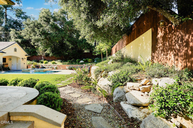 2060 Windover Road, Pasadena CA: https://media.crmls.org/mediaz/796e60c3-a2b7-4207-9ac0-e0a2daf11263.jpg